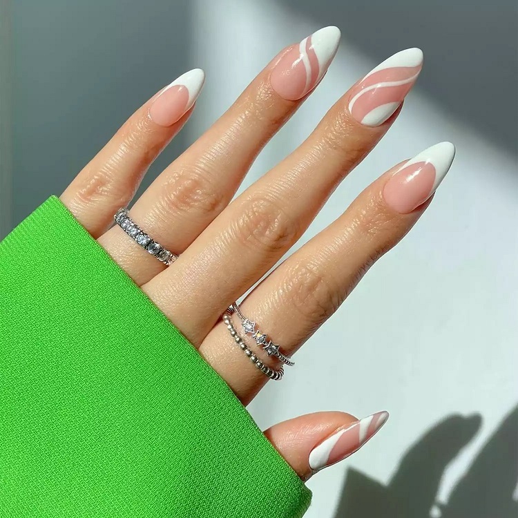 trendy almond nail designs